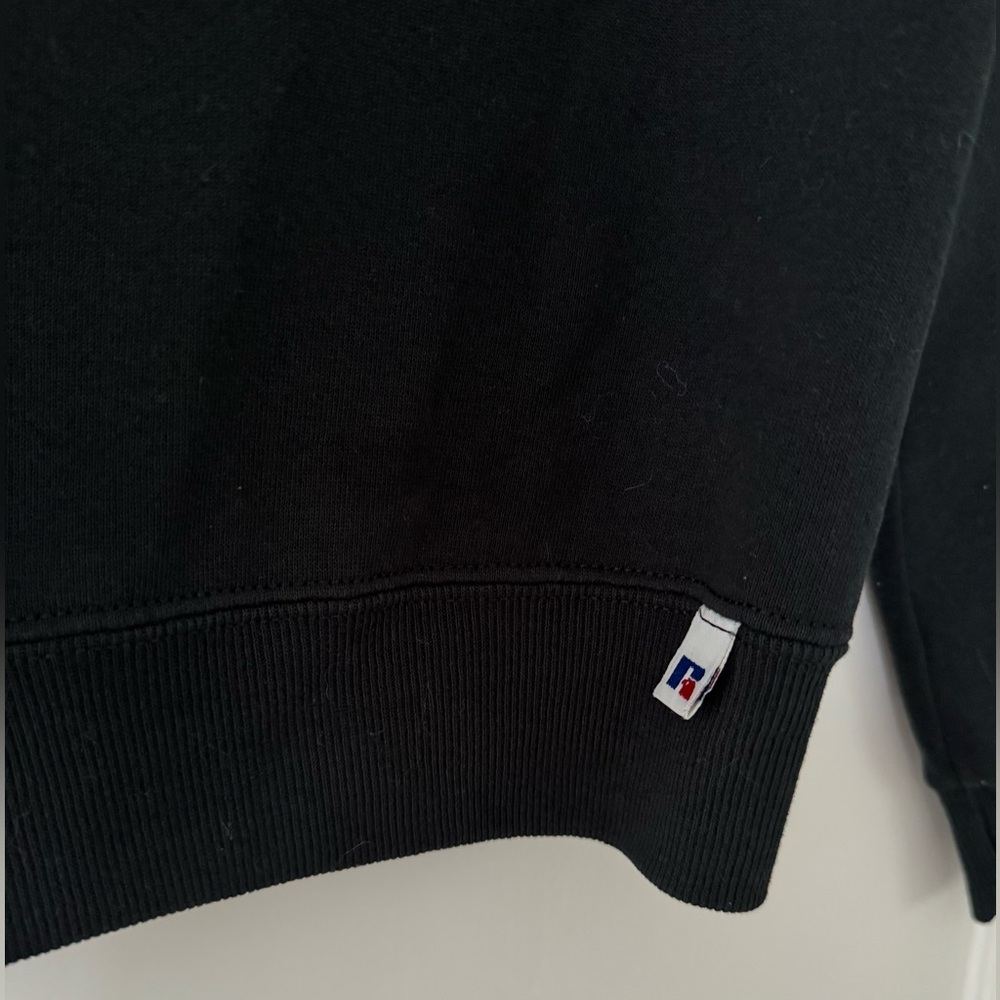 Vintage Russell Athletics wake Forest University, black sweatshirt / YL or WM XS - Picture 4 of 5